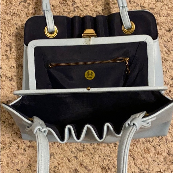 1960’s Vintage Empress Handbag Powder Blue - Picture 2 of 4